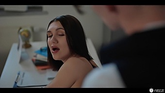 A College Student Has Sex With His Attractive Teacher, Who Is Frozen In Time During The Act