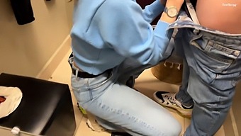 Amateur Babe Gets A Real Creampie In The Gym'S Fitting Room